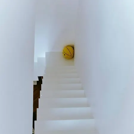 Apartment 9e - New Charming Place