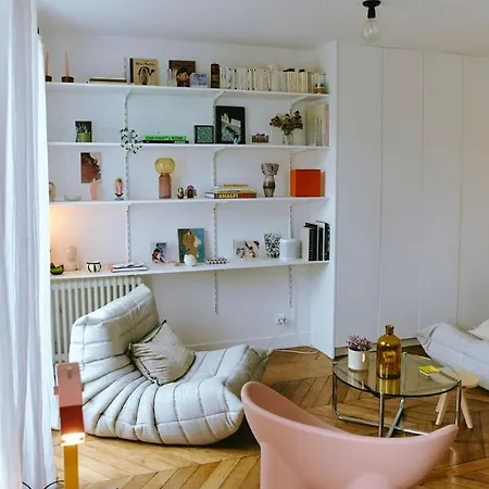 9e - New Charming Place
